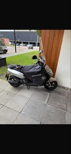 Peugeot kisbee 2020 blauwe kenteken 6.000km!, Ophalen, Zo goed als nieuw, Benzine, Overige modellen