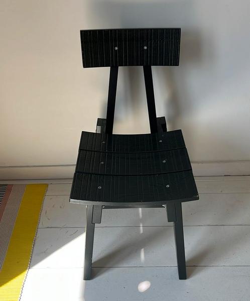 Donker houten eettafelstoel / stoel Piet Hein Eek x ikea, Huis en Inrichting, Stoelen, Gebruikt, Eén, Ophalen