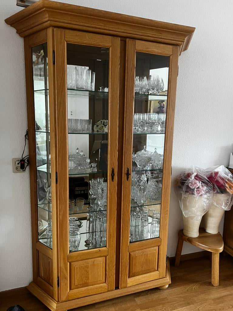 Vitrine kast, Huis en Inrichting, Kasten | Vitrinekasten, Ophalen, 100 tot 150 cm, Zo goed als nieuw, 150 tot 200 cm