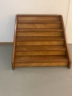 Podiumtrap, Ophalen, Minder dan 2 meter