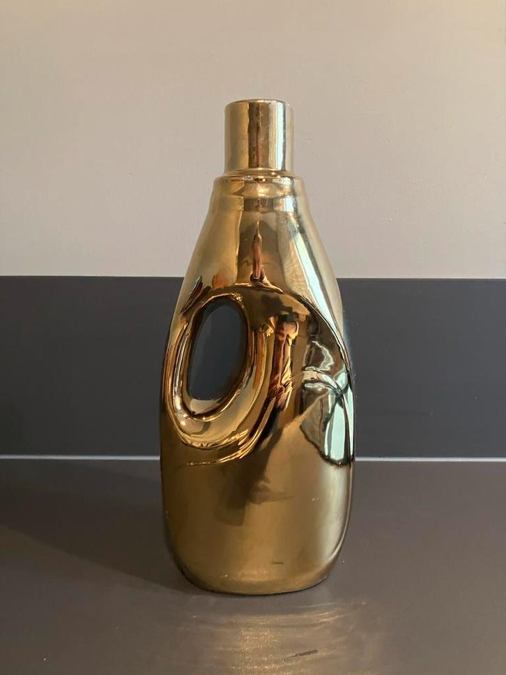 Pols Potten Vaas - Fles Wasverzachter - Goud, Huis en Inrichting, Woonaccessoires | Vazen, Gebruikt, Overige kleuren, Minder dan 50 cm