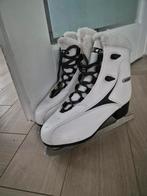 Zo goed als nieuw ** Rocher maat 37 ** kunstschaatsen, Ophalen of Verzenden, Zo goed als nieuw, Kunstschaatsen, Overige merken