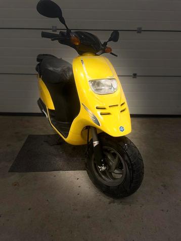 Piaggio typhoon 50cc 24 juli op brom blok gereviseerd ✅ beschikbaar voor biedingen