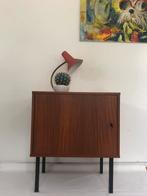 Vintage kastje pastoe, Ophalen, Zo goed als nieuw