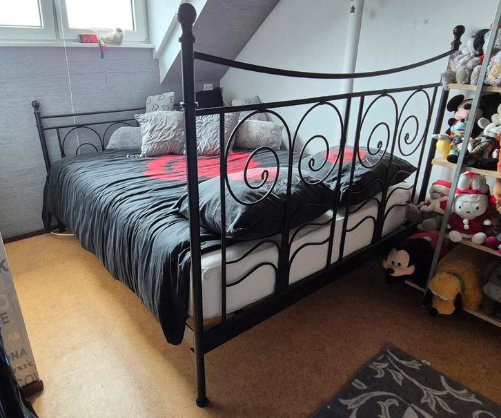 Ikea Noresund bedframe met matras (20cm) en bedbodems, Huis en Inrichting, Slaapkamer | Bedden, Gebruikt, Tweepersoons, 160 cm