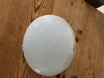 Nieuwe Witte Plafonnière / Plafondlamp | Modern & Rond beschikbaar voor biedingen