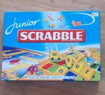 Scrabble junior bijna nieuwe, Hobby en Vrije tijd, Gezelschapsspellen | Bordspellen, Ophalen of Verzenden, Zo goed als nieuw