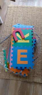 Speelmat foam letters, Kinderen en Baby's, Speelgoed | Speelkleden, Ophalen, Zo goed als nieuw