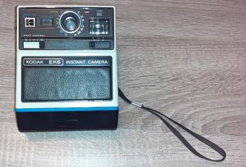 Oude vintage kodak instant camera beschikbaar voor biedingen