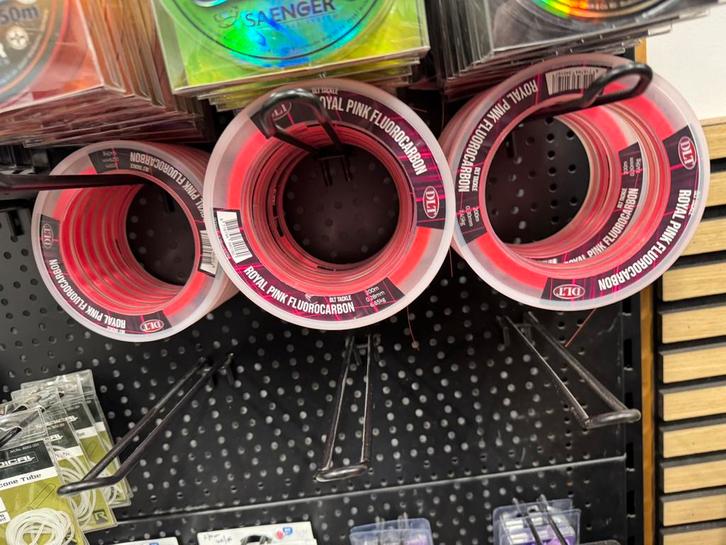 partij dlt pink fluorocarbon 200m rollen 25 - 28 en 30/00, Watersport en Boten, Hengelsport | Zeevissen, Nieuw, Vislijn, Ophalen of Verzenden