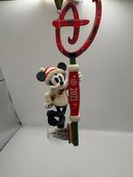Disney Mickey Mouse 2021 sleutel ornament, Verzamelen, Disney, Ophalen of Verzenden, Mickey Mouse, Zo goed als nieuw, Beeldje of Figuurtje