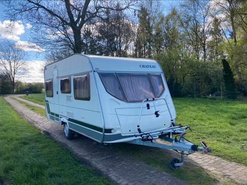 Chateau Calista 430, Caravans en Kamperen, Caravans, Particulier, tot en met 4, 750 - 1000 kg, Standaardzit, Chateau, Dwarsbed