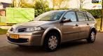Renault Mégane Grand Tour 1.4-16V Business Line MET CRUISE, Voorwielaandrijving, Stof, Gebruikt, Zwart