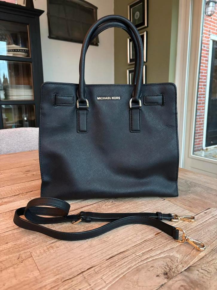 Michael Kors Zwarte Handtas, Sieraden, Tassen en Uiterlijk, Tassen | Damestassen, Gebruikt, Handtas, Zwart, Ophalen