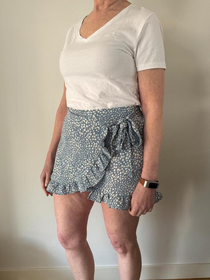 Dames skort, Kleding | Dames, Rokken, Zo goed als nieuw, Maat 38/40 (M), Blauw, Boven de knie, Ophalen of Verzenden