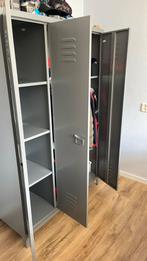 Kleding lockerkast, Huis en Inrichting, Ophalen, Zo goed als nieuw