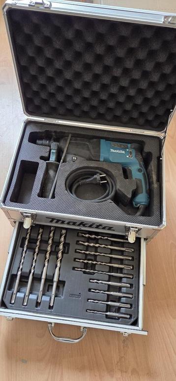 Makita boormachine HR2300 beschikbaar voor biedingen