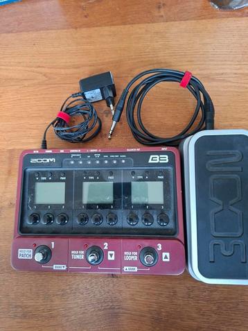 Zoom B3 Bass Multi-Effect Processor beschikbaar voor biedingen