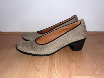 Leren pumps van 4X Comfort - maat 40 beschikbaar voor biedingen