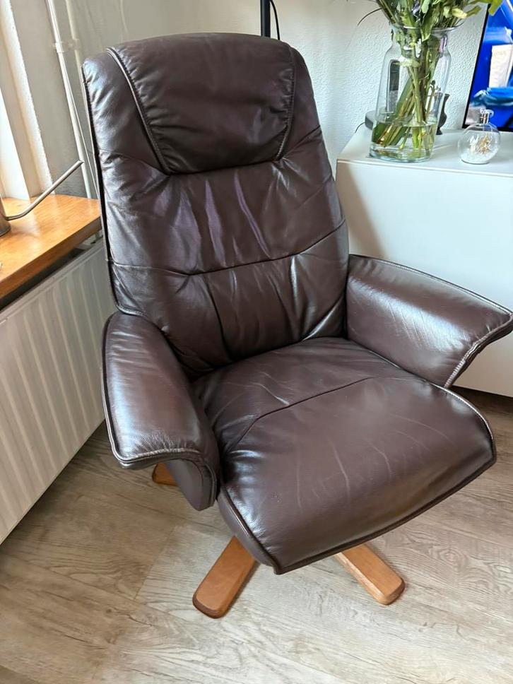 Relax fauteuil, Hjort Knudsen, bruin leer, Huis en Inrichting, Fauteuils, Zo goed als nieuw, Leer, 50 tot 75 cm, Minder dan 75 cm