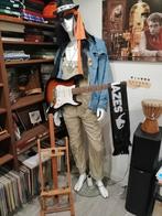 2 stuks grote etalage poppen zgs leuk voor mancave, Ophalen, Zo goed als nieuw