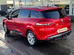 Renault CLIO 0.9 TCE 90PK LIMITED LED NAVI TREKHAAK CAMERA A, Auto's, 898 cc, Gebruikt, Euro 6, Handgeschakeld