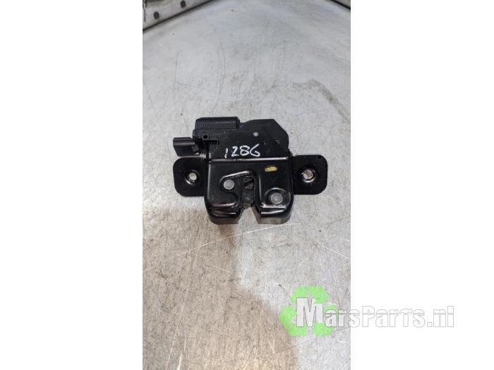 Slotmechaniek Achterklep van een Renault Clio, Auto-onderdelen, Carrosserie en Plaatwerk, Renault, Gebruikt, 6 maanden garantie