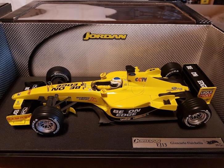 F1 Jordan cosworth EJ13 Giancarlo fisichella 2003. 1:18, Hobby en Vrije tijd, Modelauto's | 1:18, Zo goed als nieuw, Auto, Hot Wheels