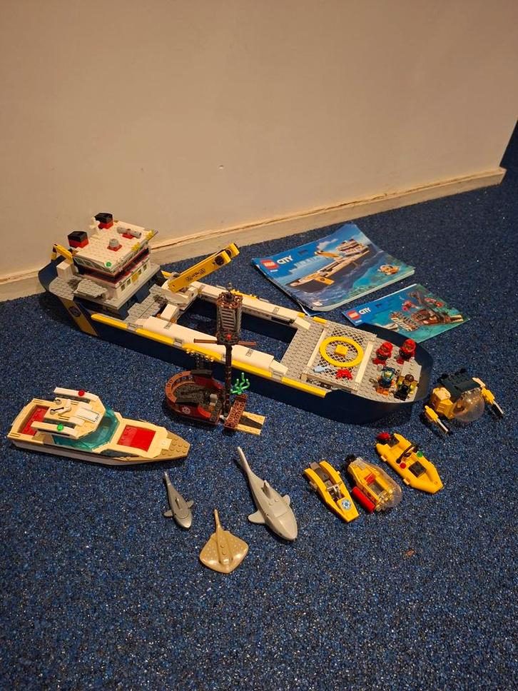 LEGO City Oceaan Onderzoeksboot 60266, Kinderen en Baby's, Speelgoed | Duplo en Lego, Zo goed als nieuw, Lego, Complete set, Ophalen of Verzenden