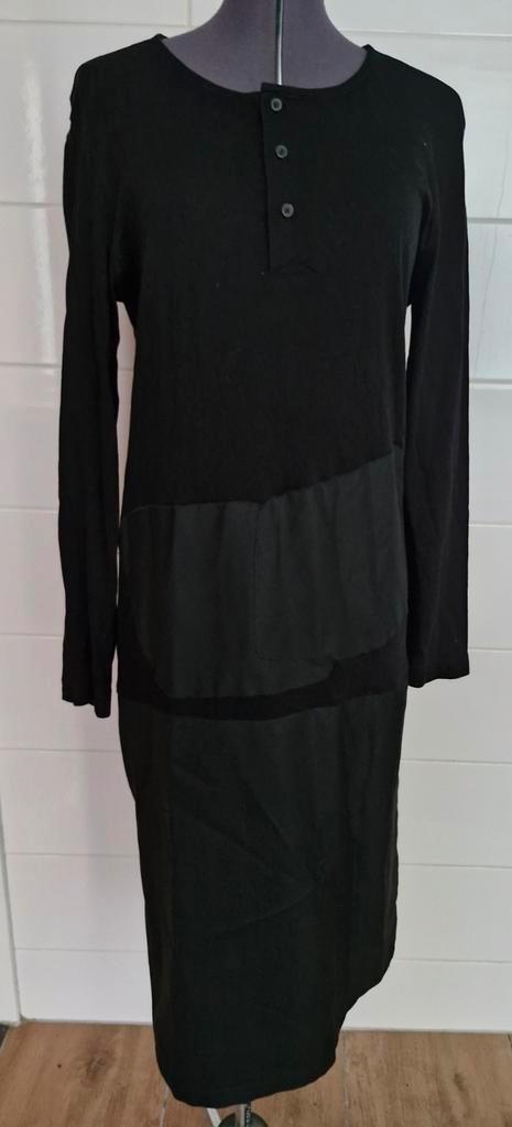 Van Slobbe van Benthum designer jurk maat S/M, Kleding | Dames, Jurken, Zo goed als nieuw, Maat 36 (S), Zwart, Onder de knie, Ophalen of Verzenden