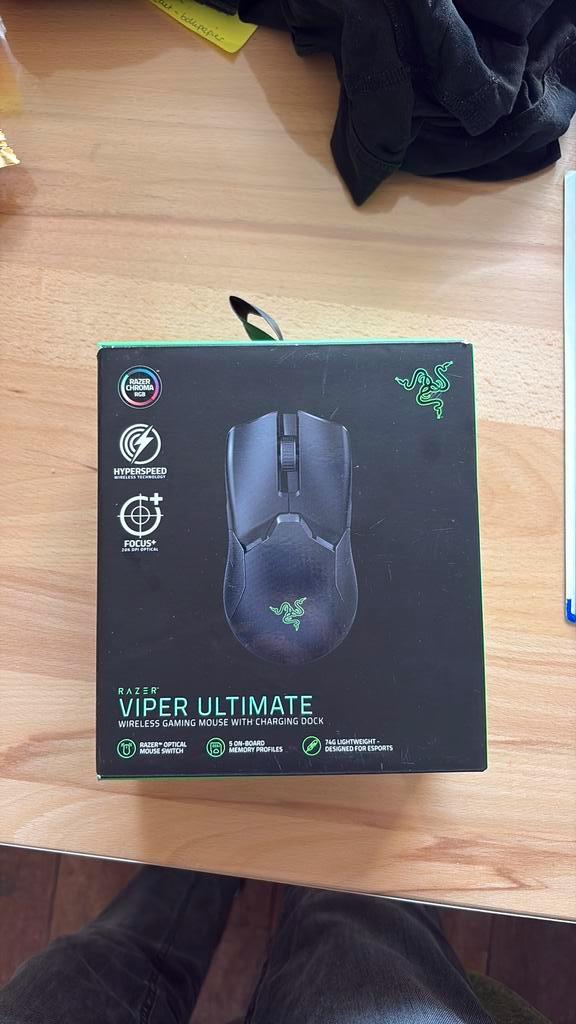 Razer Viper Ultimate, Computers en Software, Muizen, Gebruikt, Muis, Linkshandig, Rechtshandig, Draadloos, Gaming muis, Ophalen of Verzenden