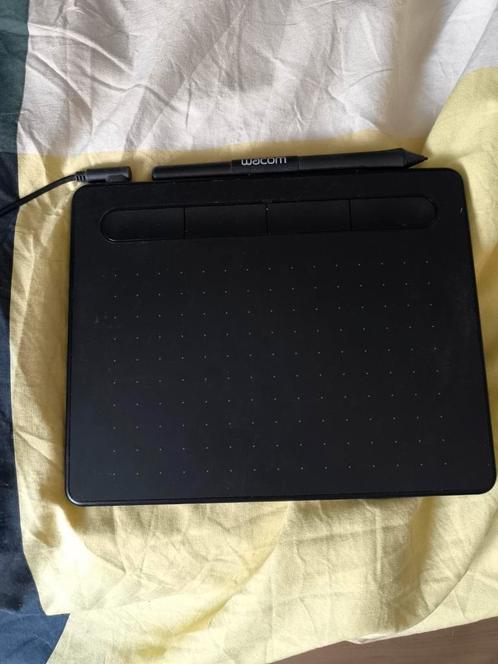 Wacom Intuos S Tekentablet, Computers en Software, Tekentablets, Zo goed als nieuw, Bedraad, Ophalen of Verzenden