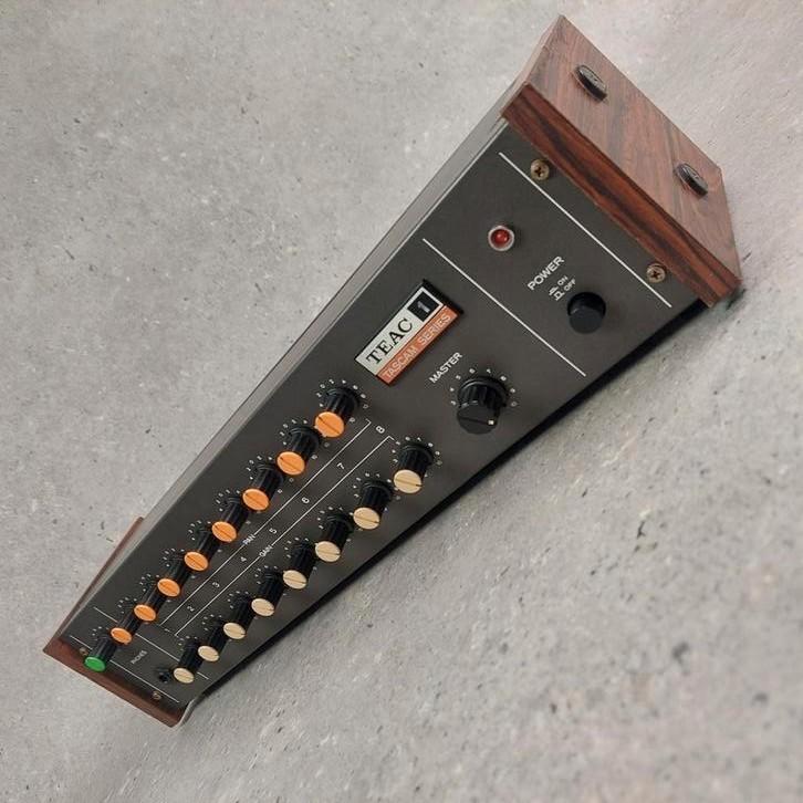 👉Tascam Model 1, vintage analog mixer/summer! 🎵, Muziek en Instrumenten, Mengpanelen, Gebruikt, 5 tot 10 kanalen, Ophalen of Verzenden