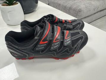 Fietsschoenen Shimano spinningschoenen maat 42 beschikbaar voor biedingen