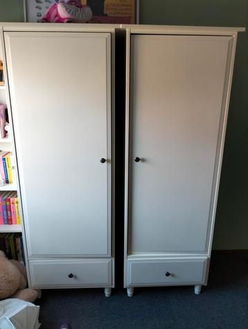 Ikea garderobekasten 1 leg, 1 hang. Perfect voor kinderkamer beschikbaar voor biedingen
