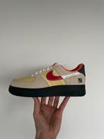 Nike Air Force 1 Somos Familia 40, Nieuw, Ophalen of Verzenden, Sneakers of Gympen, Nike