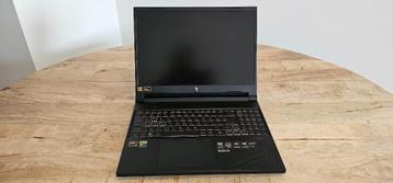 Acer Nitro V 16 | RTX 4060 | Ryzen 7 8845HS | 32 GB DDR5 beschikbaar voor biedingen