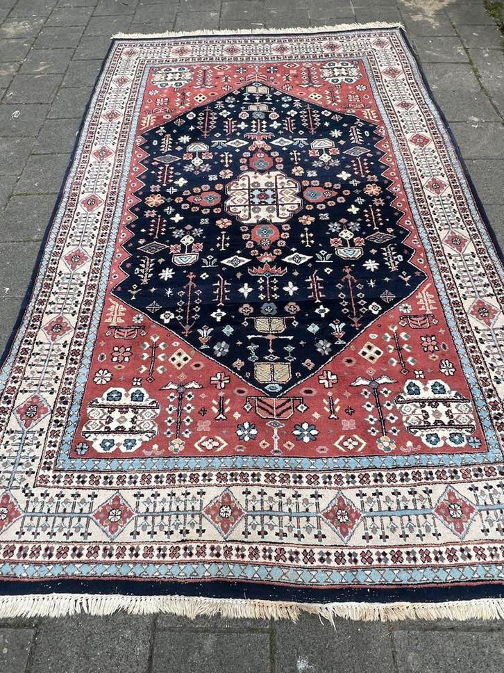 Perzisch Oosters Tapijt handgeknoopt, Huis en Inrichting, Stoffering | Tapijten en Kleden, Gebruikt, 150 tot 200 cm, 200 cm of meer