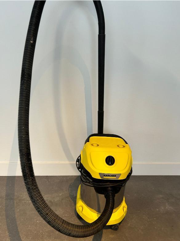 Kärcher WD 3 S Nat- en Droogzuiger, Witgoed en Apparatuur, Stofzuigers, Gebruikt, Stofzuiger, Minder dan 1200 watt, Stofzak, Ophalen of Verzenden