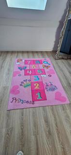 Leuk speelkleed / vloerkleed 120x160 cm, Ophalen, 100 tot 150 cm, Kindvriendelijk, Zo goed als nieuw