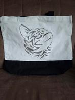 Leuke, witte schoudertas met poes (voor het goede doel), Ophalen of Verzenden, Nieuw, Wit