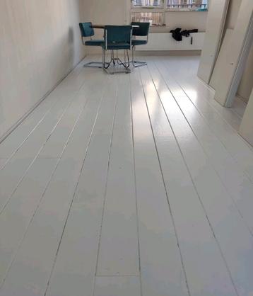 ~30m2 houten vloer 2,5 cm dik, tand en groef beschikbaar voor biedingen
