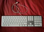 Apple usb toetsenbord keyboard (A1243), Computers en Software, Toetsenborden, Ophalen of Verzenden, Zo goed als nieuw, Qwerty