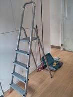 Leifheit keukentrap 5 treden, Ophalen, Zo goed als nieuw, Minder dan 2 meter