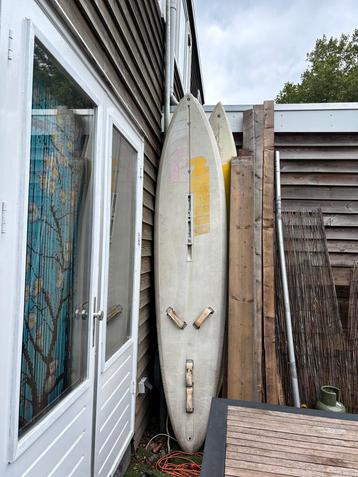 Vintage Windsurfplank - Gebruikt beschikbaar voor biedingen