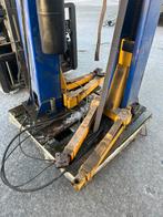 2500 kg 2 kolom hefbrug, Ophalen