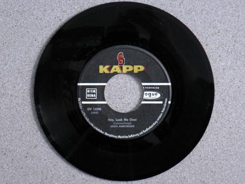 Louis Armstrong - Moon River VINYL SINGLE, Cd's en Dvd's, Vinyl Singles, Gebruikt, Single, Pop, 7 inch, Ophalen of Verzenden