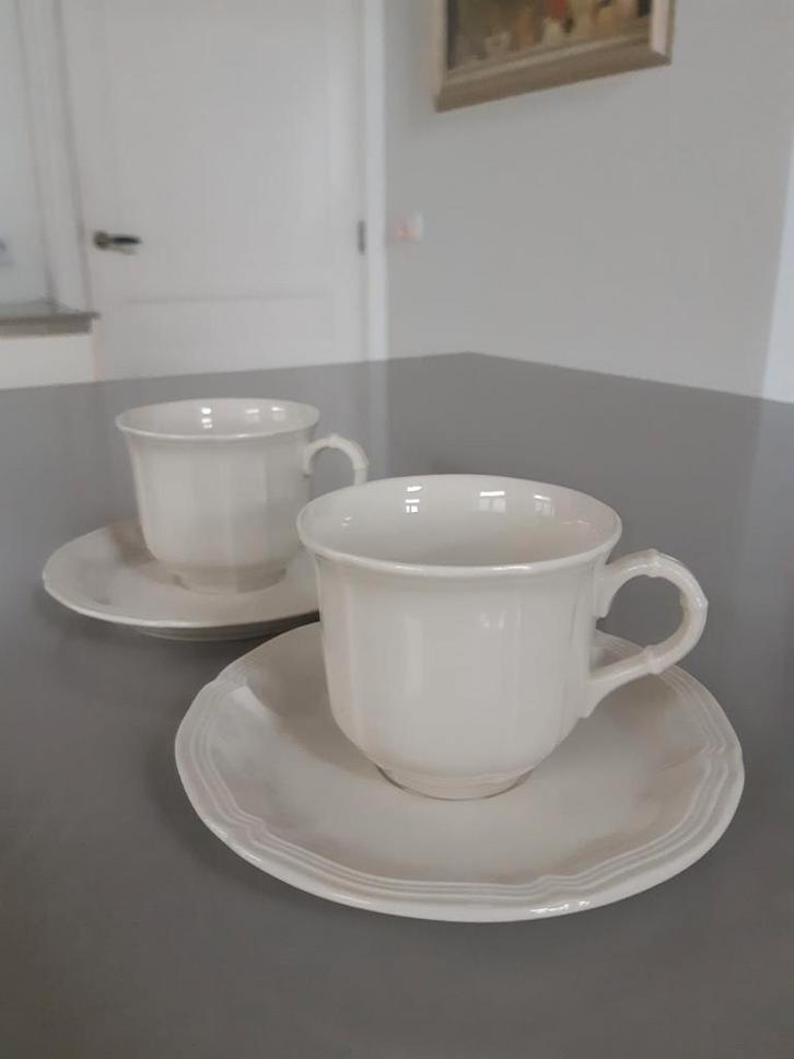 Koffiekoppen met schotels Villeroy en Boch Manoir, Huis en Inrichting, Keuken | Servies, Zo goed als nieuw, Kop(pen) en/of Schotel(s)