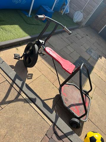 Okido Kinderfiets / schoolpleinfiets met sta plank beschikbaar voor biedingen