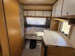 Dethleffs Beduin 460 T bouwjaar 1995 met voortent, Caravans en Kamperen, Caravans, Standaardzit, Overige typen, Bedrijf, 750 - 1000 kg